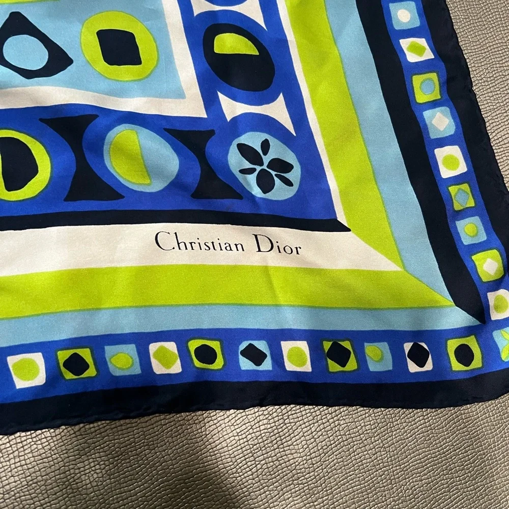 Vintage CHRISTIAN DIOR  Mod Graphic Silk Twll Scarf 29-Inch Square Blue Green - Picture 2 of 3